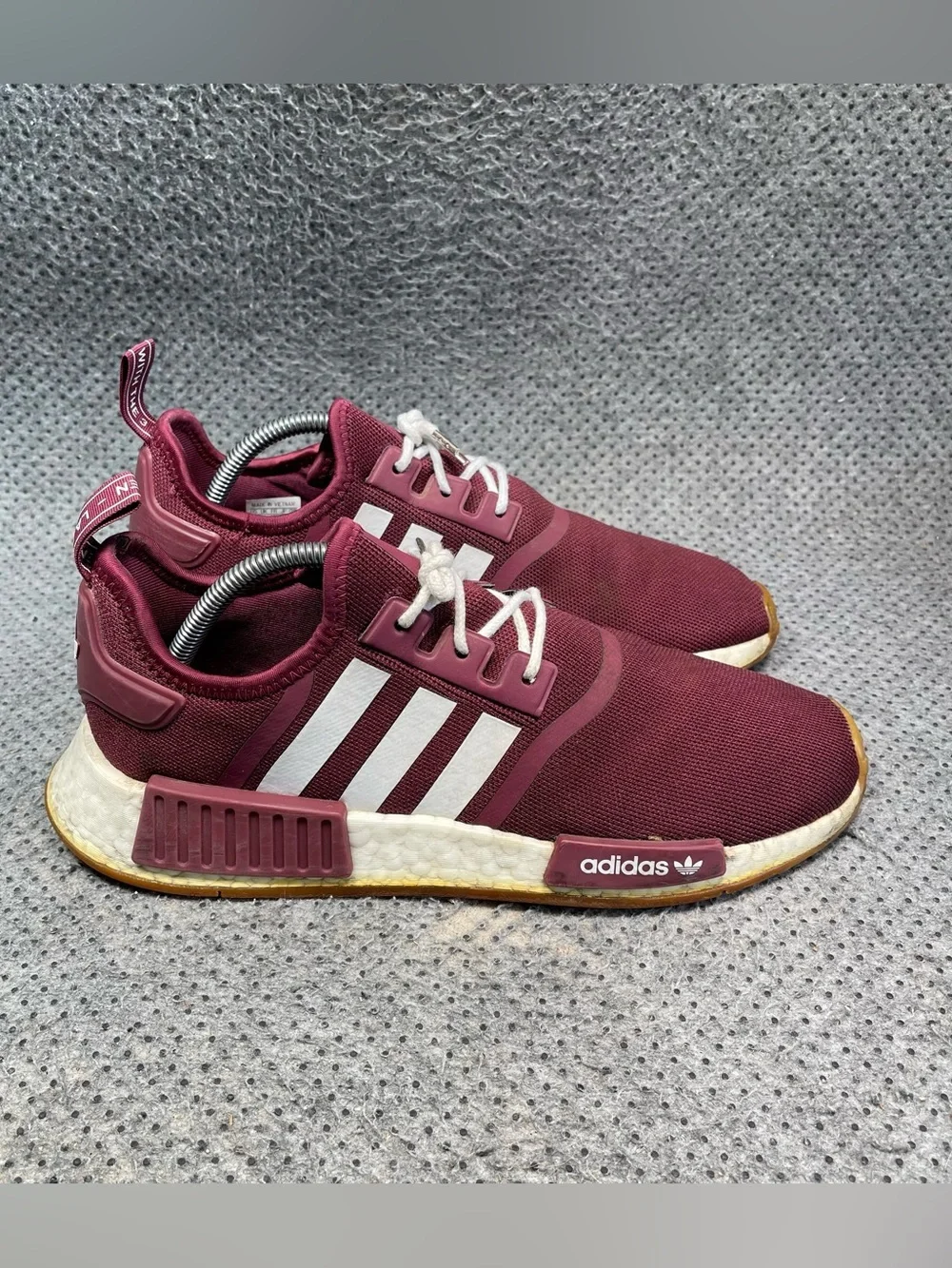 Adidas NMD R1 Burgundy Gum Shoes Size 9 Men’s
